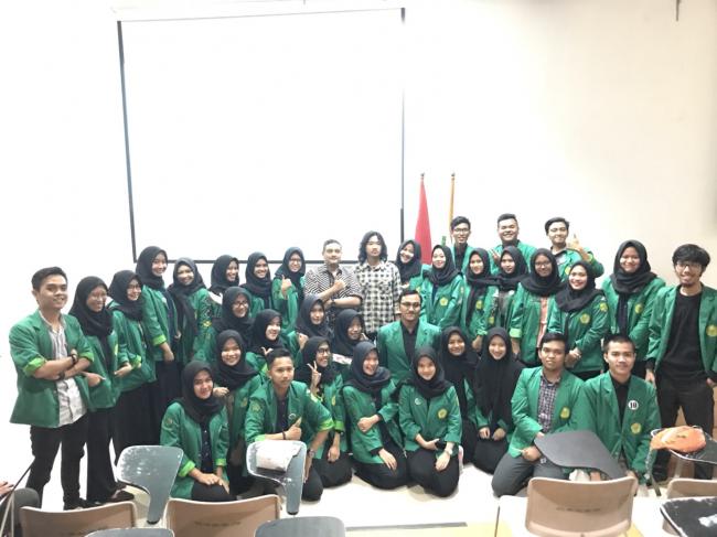 Pelantikan dan Rapat Kerja BEM FKK UMJ Periode 2017/2018